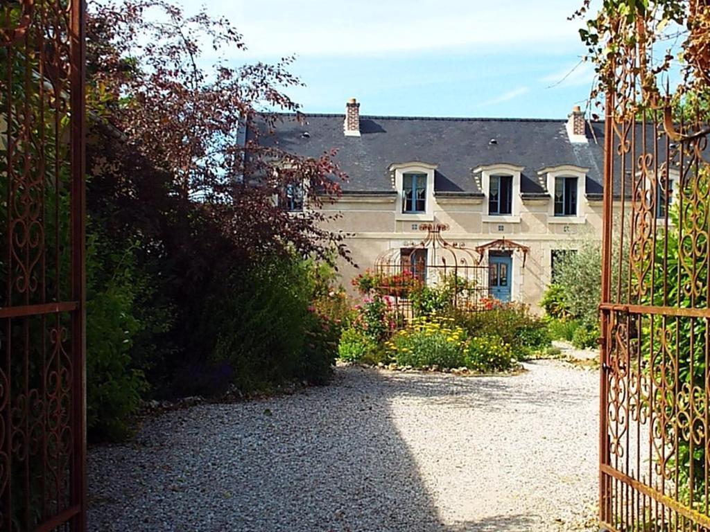 Les Roses De Montherlant Bagian luar foto